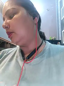 Dianaa9 online show from February 9, 2025, 2:18 pm