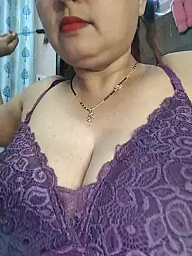 Dianaa9 online show from March 3, 2026, 9:38 am