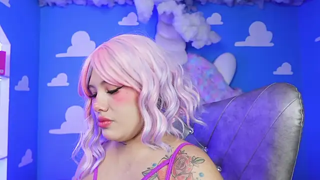 miss keisi online show from April 13, 2026, 6:01 pm