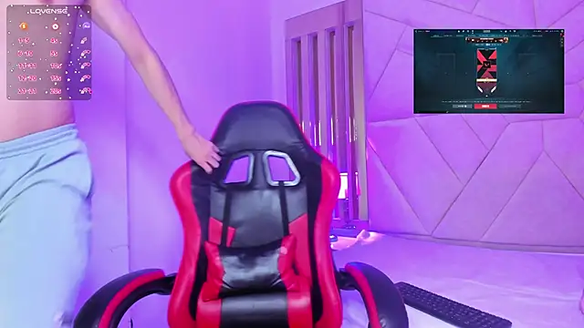 Maximo   online show from November 29, 2025, 9:15 pm