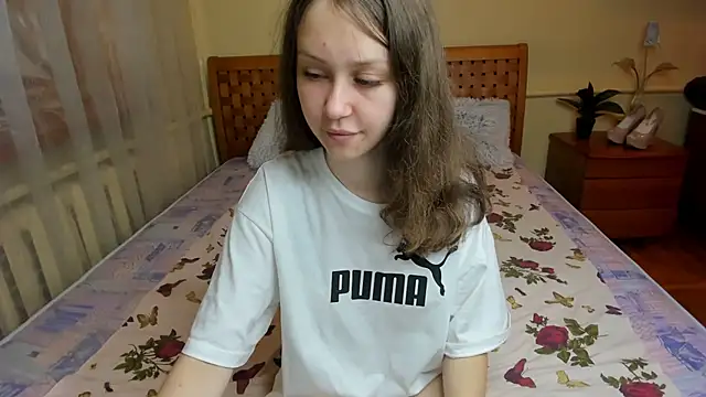 AfinaCutie online show from October 23, 2025, 6:56 am