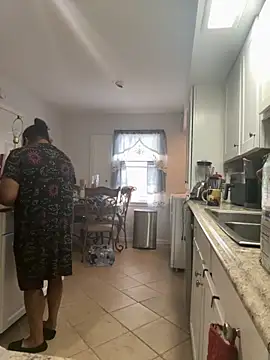 ebonyred online show from October 21, 2025, 12:59 pm