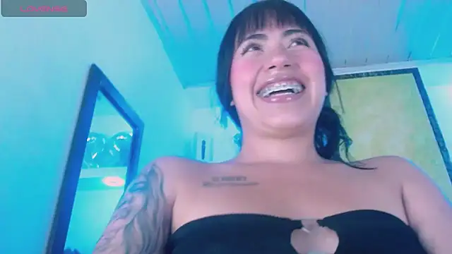 sylvana 19 online show from December 16, 2024, 9:41 pm
