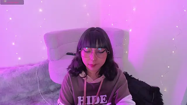 arysUwU online show from February 7, 2026, 2:52 am