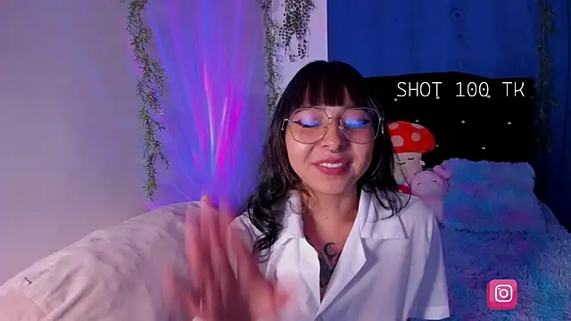 arysUwU online show from January 12, 2025, 4:52 am
