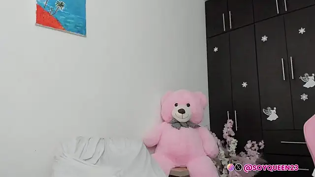 Snapshot of Soyqueen chatting on September 21, 2025, 4:12 pm Soyqueen online show from September 21, 2025, 4:12 pm