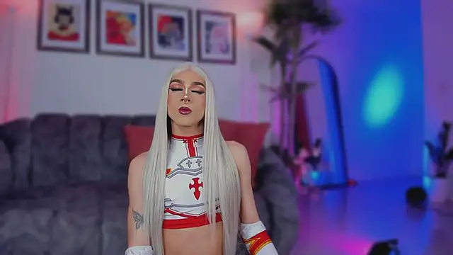 Taylor  foxxx online show from October 9, 2025, 4:24 am