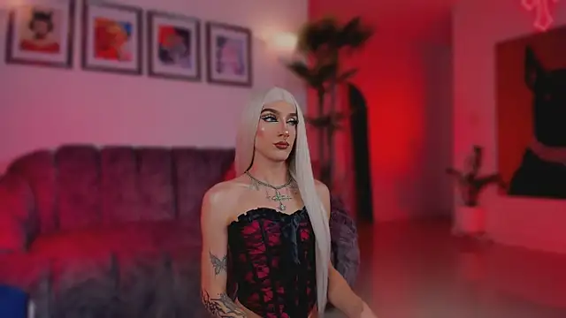 Taylor  foxxx online show from April 11, 2026, 7:16 am