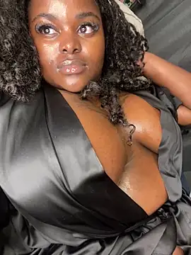 Honeycoco0211 online show from February 27, 2025, 5:47 pm