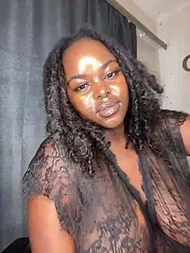 Honeycoco0211 online show from March 18, 2025, 9:01 am