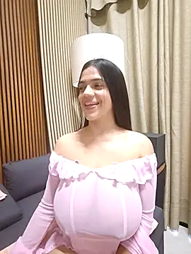 Snapshot of Deisy_Torres chatting on September 15, 2025, 11:10 am Deisy Torres online show from September 15, 2025, 11:10 am