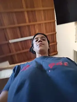 Deisy Torres online show from April 11, 2026, 8:12 pm