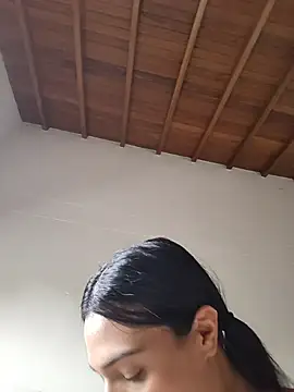 Deisy Torres online show from April 12, 2026, 8:12 pm