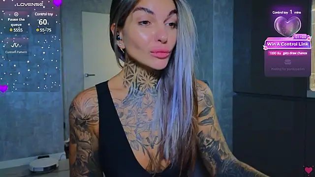 tattooedBabyy online show from February 1, 2025, 2:45 pm