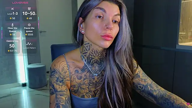 tattooedBabyy online show from September 28, 2025, 6:53 am