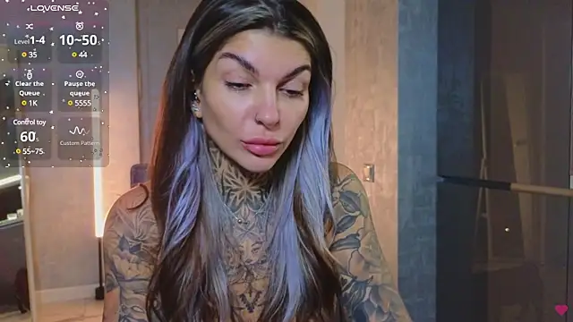 tattooedBabyy online show from February 11, 2025, 5:18 pm