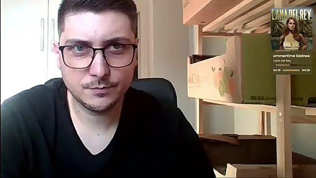 Snapshot of ShiitakeBR chatting on September 10, 2025, 7:02 pm ShiitakeBR online show from September 10, 2025, 7:02 pm