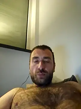 Snapshot of TIGERRR86 chatting on September 27, 2025, 12:28 am TIGERRR86 online show from September 27, 2025, 12:28 am