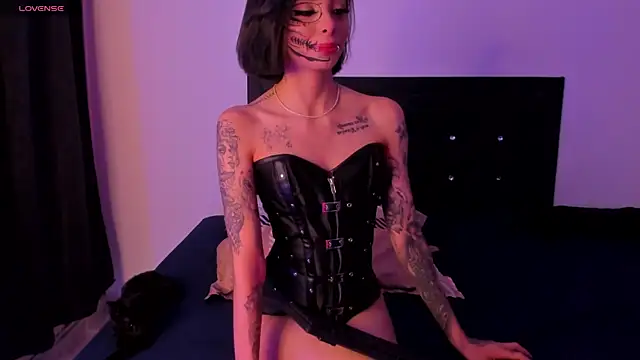 Snapshot of ChloeAddamss chatting on October 20, 2025, 6:04 am ChloeAddamss online show from October 20, 2025, 6:04 am