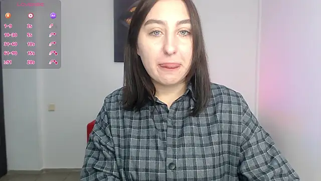 ElmiraPowers online show from December 11, 2024, 6:58 am