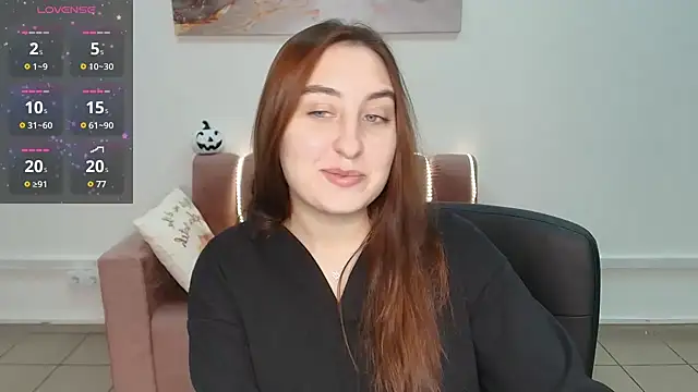 ElmiraPowers online show from December 2, 2024, 12:35 pm