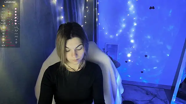 Snapshot of Sweet_me_ chatting on October 2, 2025, 5:55 am Sweet me  online show from October 2, 2025, 5:55 am