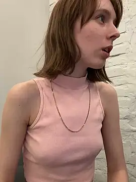 Snapshot of Crayzy_Luv chatting on February 1, 2025, 2:56 pm Crayzy Luv online show from February 1, 2025, 2:56 pm