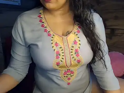 Trezza online show from September 26, 2025, 4:08 am