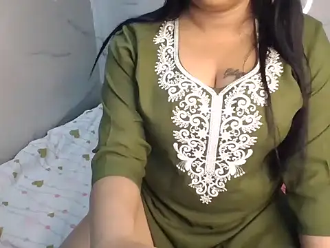 Trezza online show from March 18, 2026, 7:15 pm