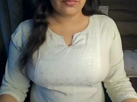 Trezza online show from October 25, 2025, 5:24 pm