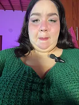 Snapshot of Venus_queenn chatting on October 22, 2025, 4:34 am Venus queenn online show from October 22, 2025, 4:34 am