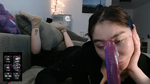 Snapshot of Kunimitsuu_ chatting on October 7, 2025, 11:50 pm Kunimitsuu online show from October 7, 2025, 11:50 pm