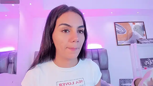 martina mancini online show from October 8, 2025, 11:34 am