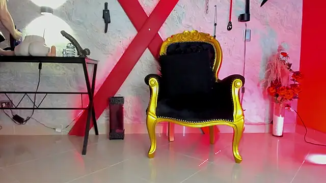 Snapshot of SaraFerrera chatting on March 8, 2025, 8:25 pm SaraFerrera online show from March 8, 2025, 8:25 pm