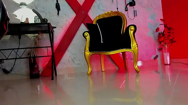 Snapshot of SaraFerrera chatting on March 3, 2025, 12:17 pm SaraFerrera online show from March 3, 2025, 12:17 pm