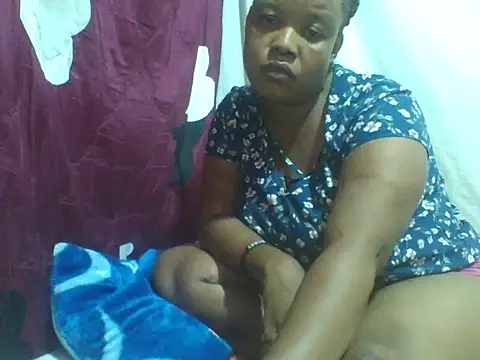 Snapshot of big-clts chatting on September 19, 2025, 1:26 pm big-clts online show from September 19, 2025, 1:26 pm