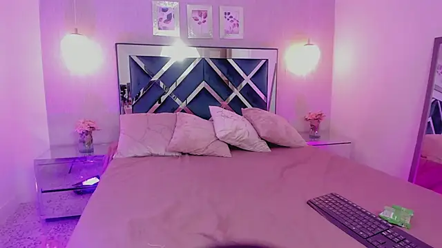 Miakhalifa 7 online show from March 3, 2025, 11:44 am