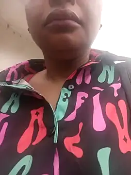 Snapshot of Dominik_girl chatting on October 20, 2025, 7:03 pm Dominik girl online show from October 20, 2025, 7:03 pm