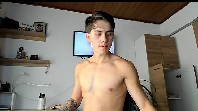 manucute 23  online show from April 17, 2026, 2:09 pm