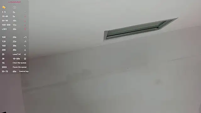 Oriana Guzman online show from September 20, 2025, 10:26 pm