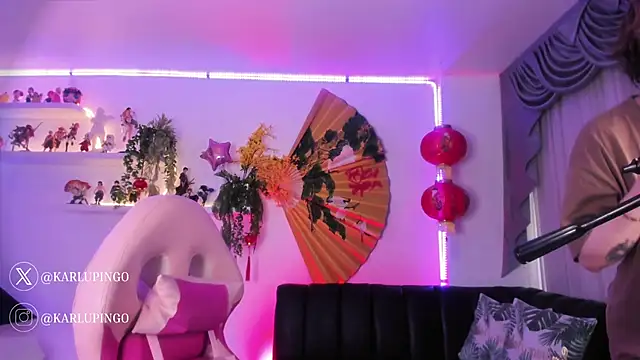 albaismynameX online show from February 17, 2025, 12:05 pm