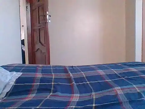 Snapshot of hotgal1112 chatting on September 26, 2025, 10:44 am hotgal1112 online show from September 26, 2025, 10:44 am