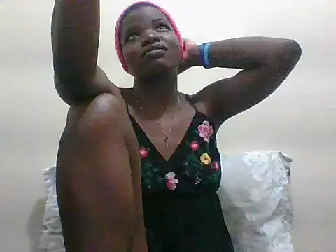 Snapshot of hotgal1112 chatting on September 25, 2025, 9:10 pm hotgal1112 online show from September 25, 2025, 9:10 pm