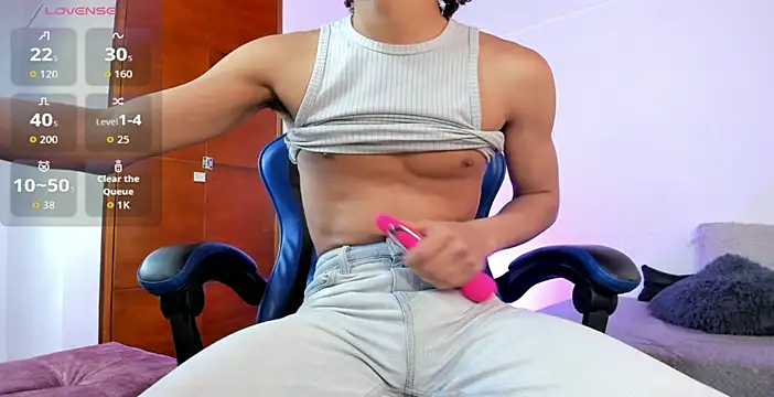 Snapshot of kleo_helenos chatting on October 21, 2025, 9:36 pm kleo helenos online show from October 21, 2025, 9:36 pm