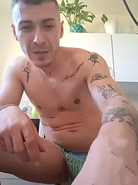 Snapshot of BenDover313OF chatting on March 6, 2025, 8:41 am BenDover313OF online show from March 6, 2025, 8:41 am