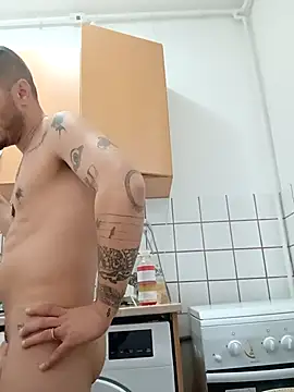 Snapshot of BenDover313OF chatting on October 21, 2025, 12:37 pm BenDover313OF online show from October 21, 2025, 12:37 pm