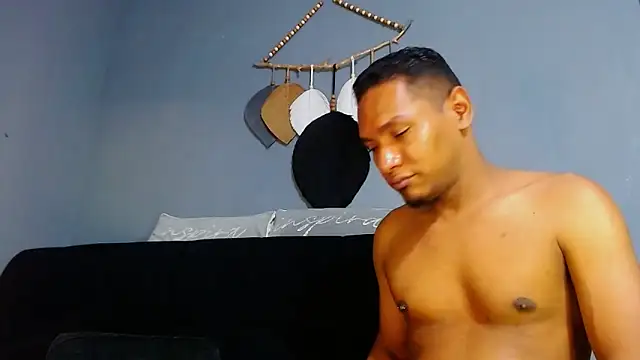 Snapshot of Grandeygruesa1 chatting on February 22, 2025, 9:01 am Grandeygruesa1 online show from February 22, 2025, 9:01 am