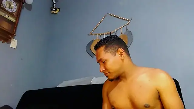 Snapshot of Grandeygruesa1 chatting on March 3, 2025, 9:48 pm Grandeygruesa1 online show from March 3, 2025, 9:48 pm