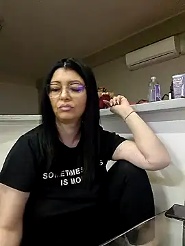 Milf Abigail online show from February 18, 2025, 4:26 am