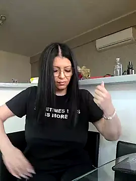 Milf Abigail online show from March 21, 2025, 5:00 am